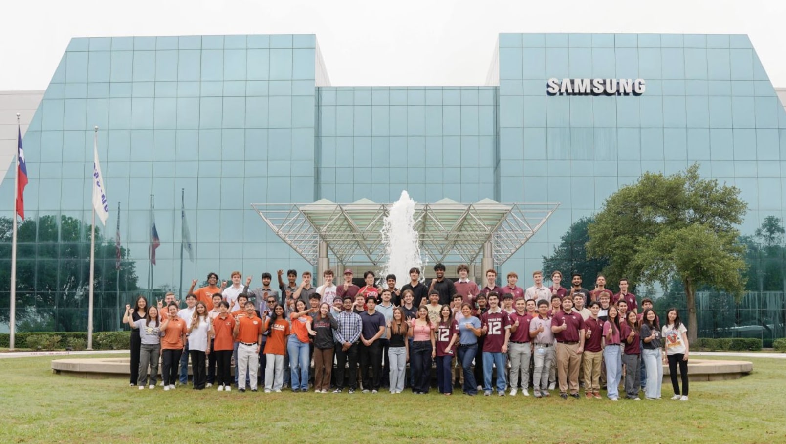 Ricardo in PPE/FR gear at Samsung